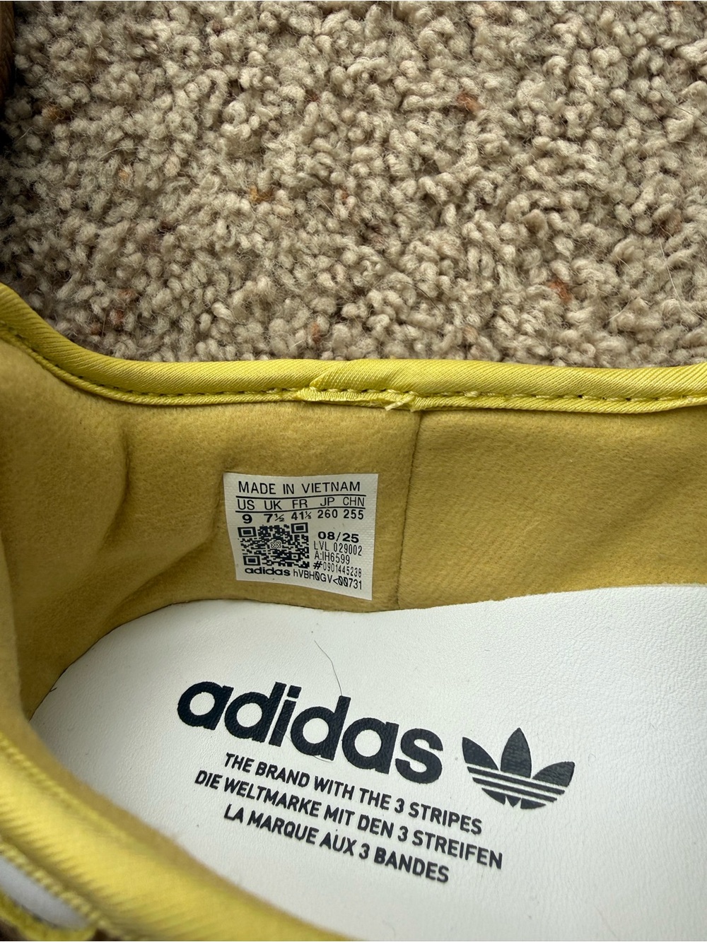 adidas Women's Samba Jane Shoes - Picture 4 of 6